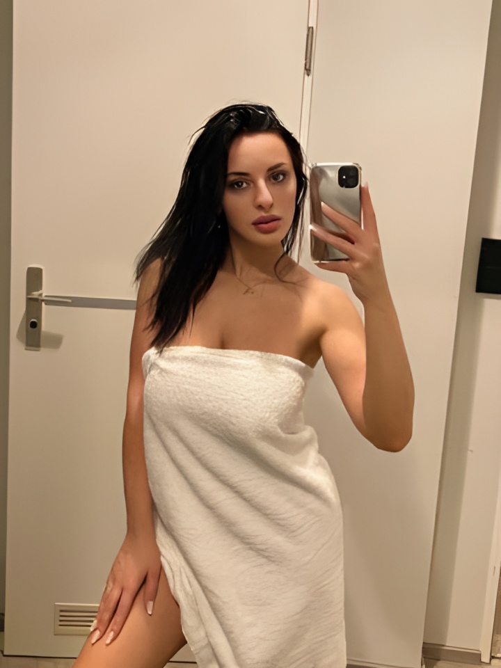 Диана привлекальеная девушка из Курска цена от 3000 руб