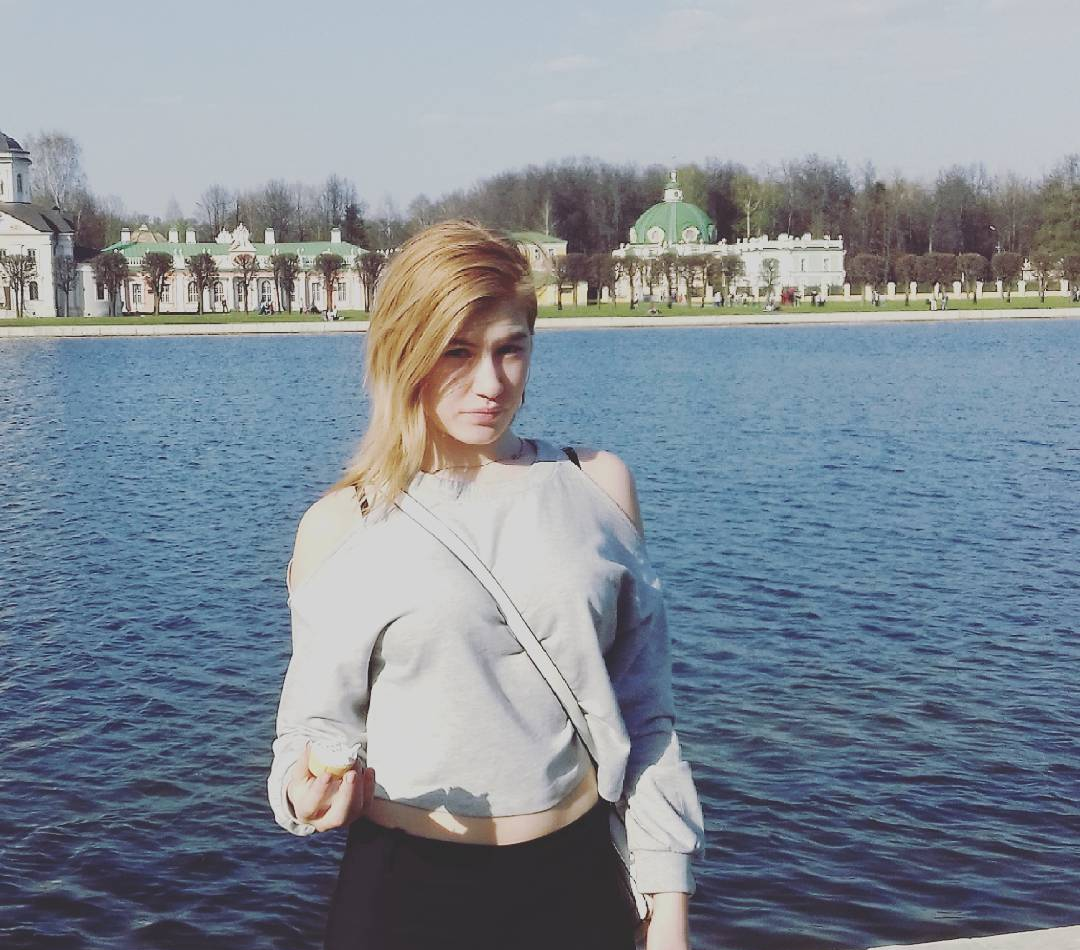 АСЯ привлекальеная девушка из Курска цена от 3500 руб