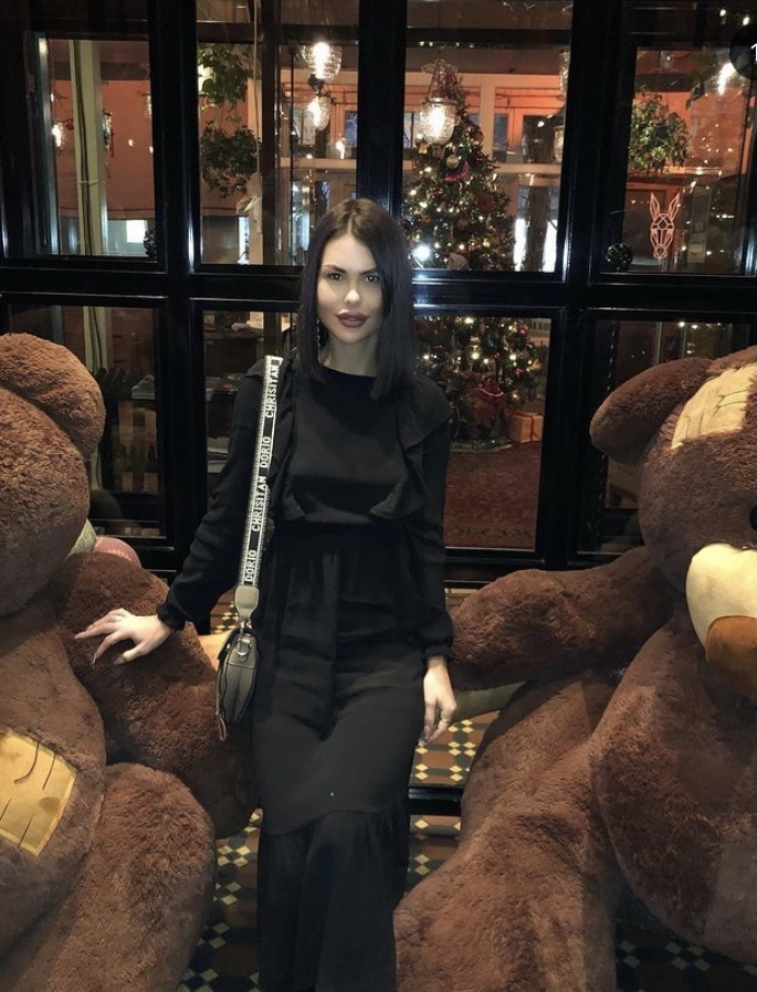 🎥 Марина привлекальеная девушка из Курска цена от 3500 руб