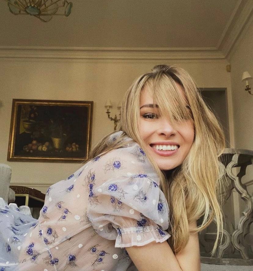 Инна привлекальеная девушка из Курска цена от 3000 руб