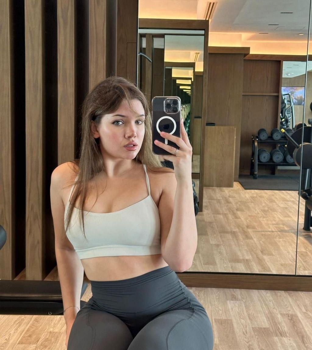 Катька привлекальеная девушка из Курска цена от 6000 руб