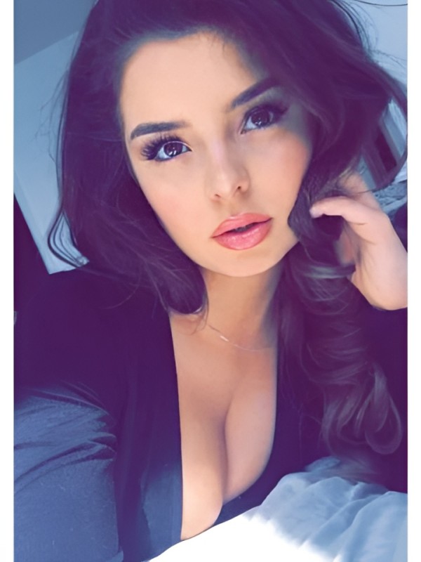 Виолетта привлекательная девушка из Курска цена от 10000 руб