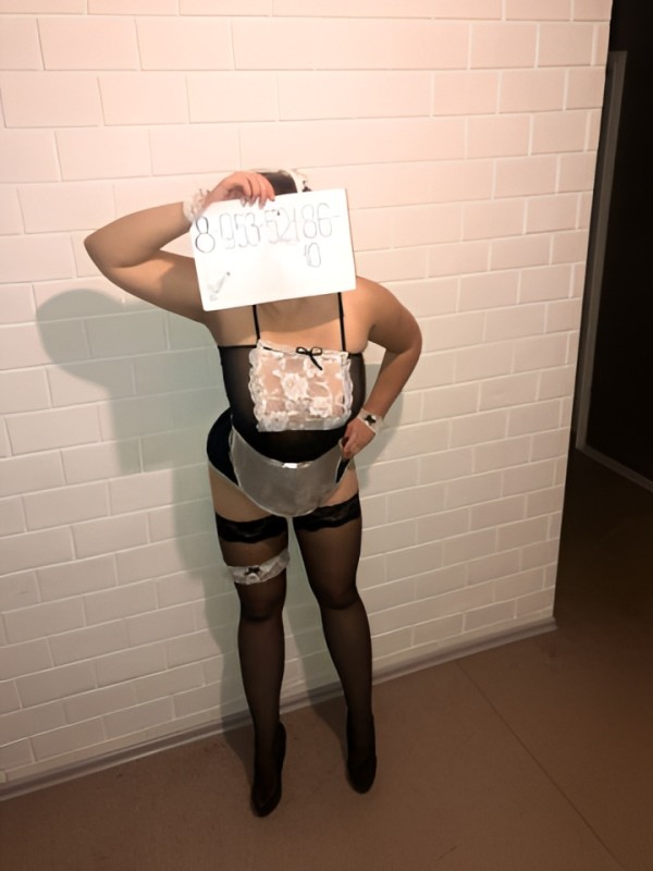 Юля привлекательная девушка из Курска цена от 10000 руб