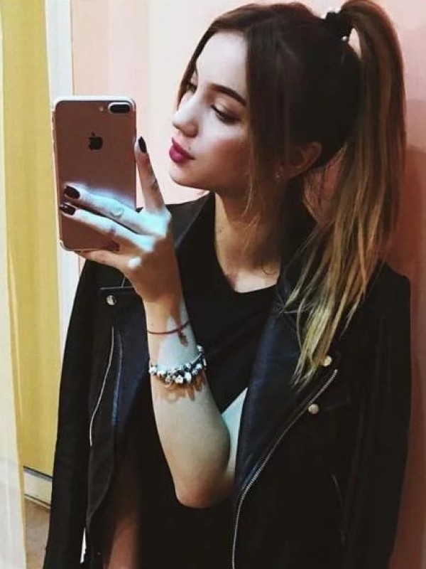 Инга привлекательная девушка из Курска цена от 3500 руб