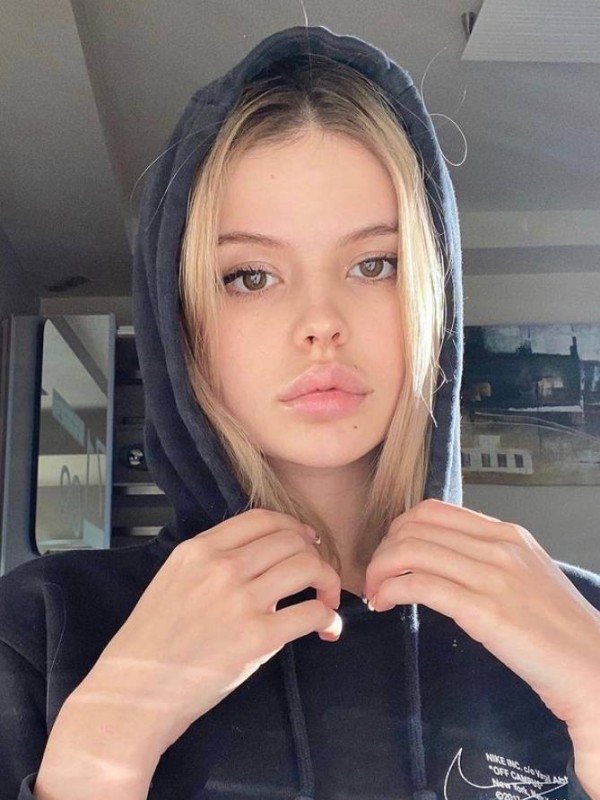 Тамара привлекательная девушка из Курска цена от 3000 руб